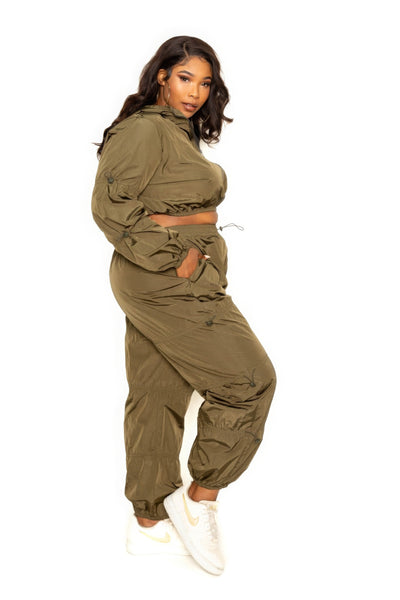 Olive Zip Up Set With Cord Lock Detail